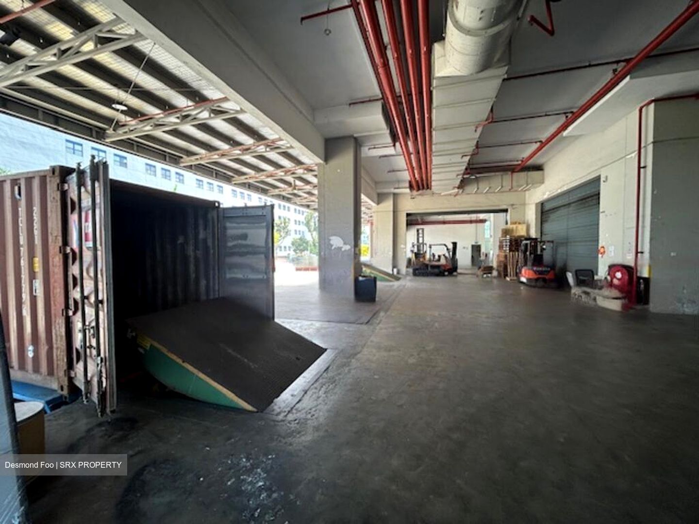 Nan Wah Building (D16), Warehouse #461429771